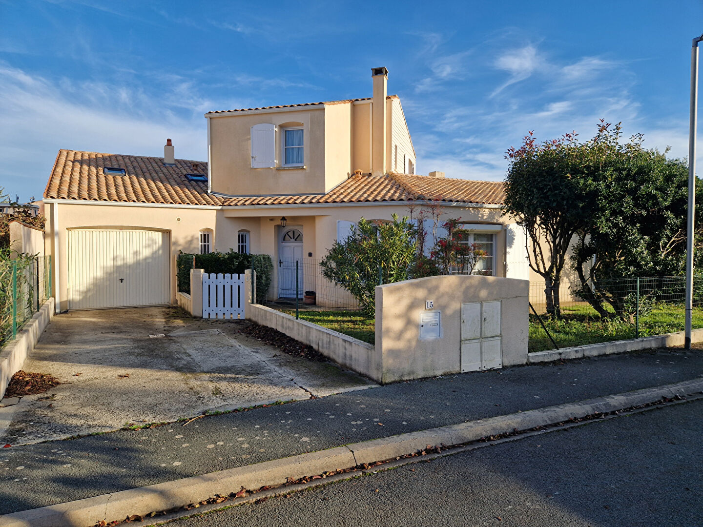MAISON 2 chambres  + 2 studettes CHATELAILLON-PLAGE
