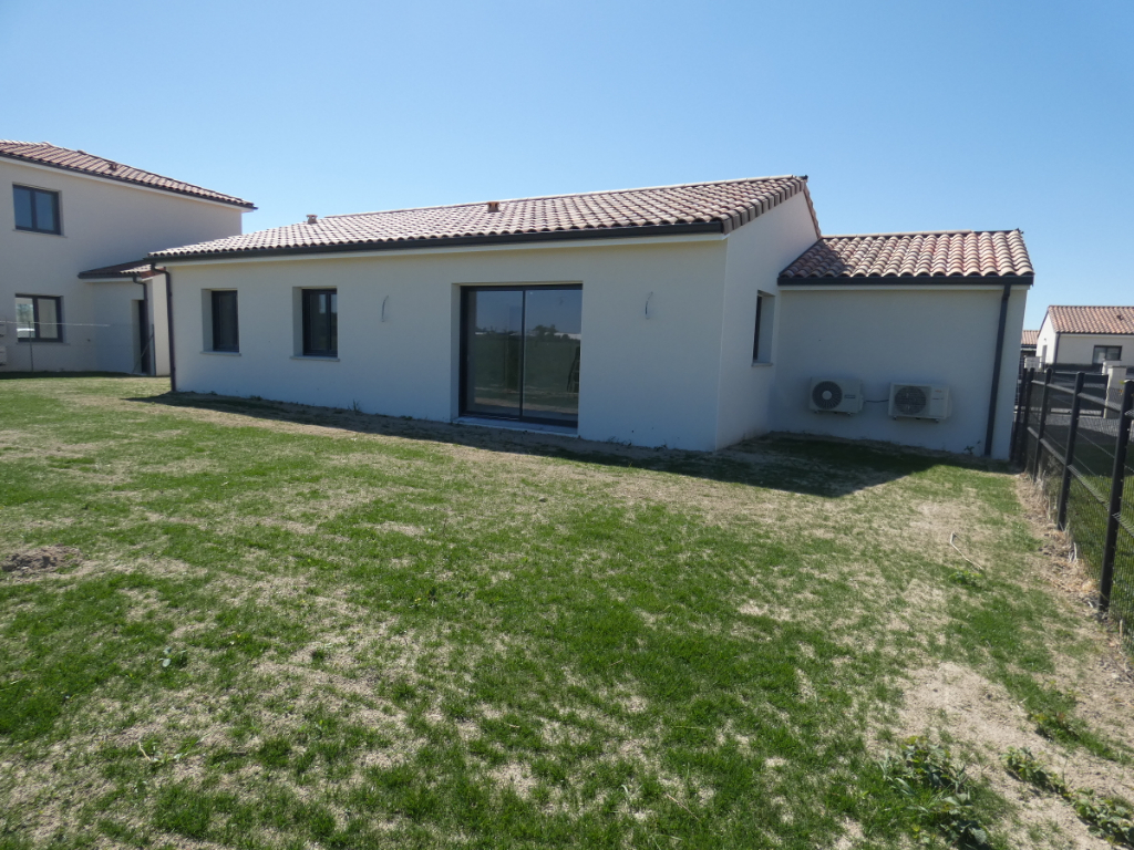 Photo Villa de plain pied sur un terrain de 596 m² image 4/5