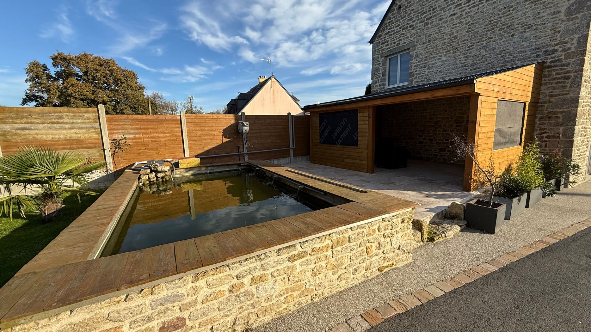 Photo PICAUVILLE - MAISON EN PIERRE ENTIEREMENT RENOVEE image 3/6