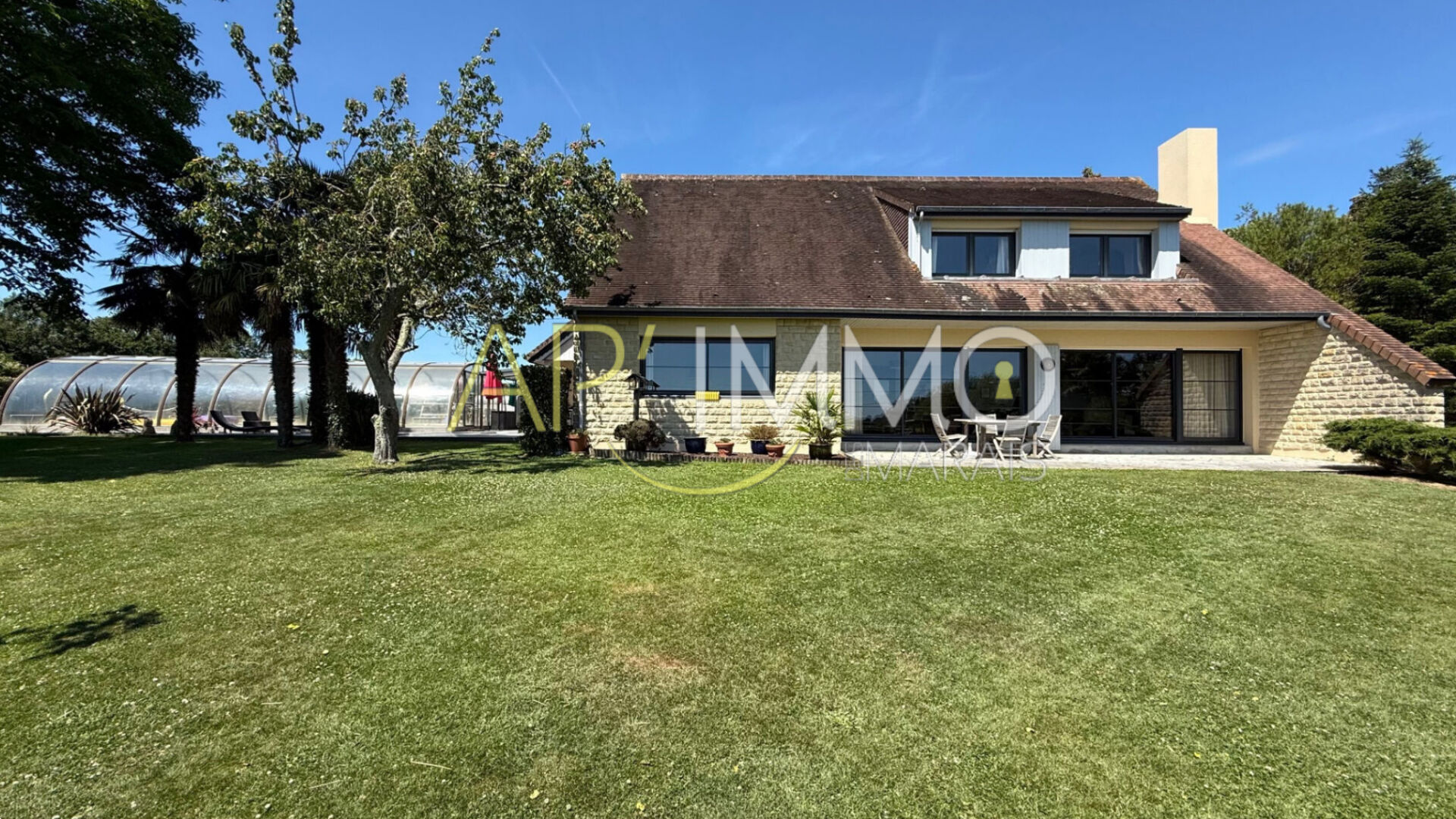 Photo MAISON AVEC PISCINE ET VUE IMPRENABLE  - ST PELLERIN image 3/6