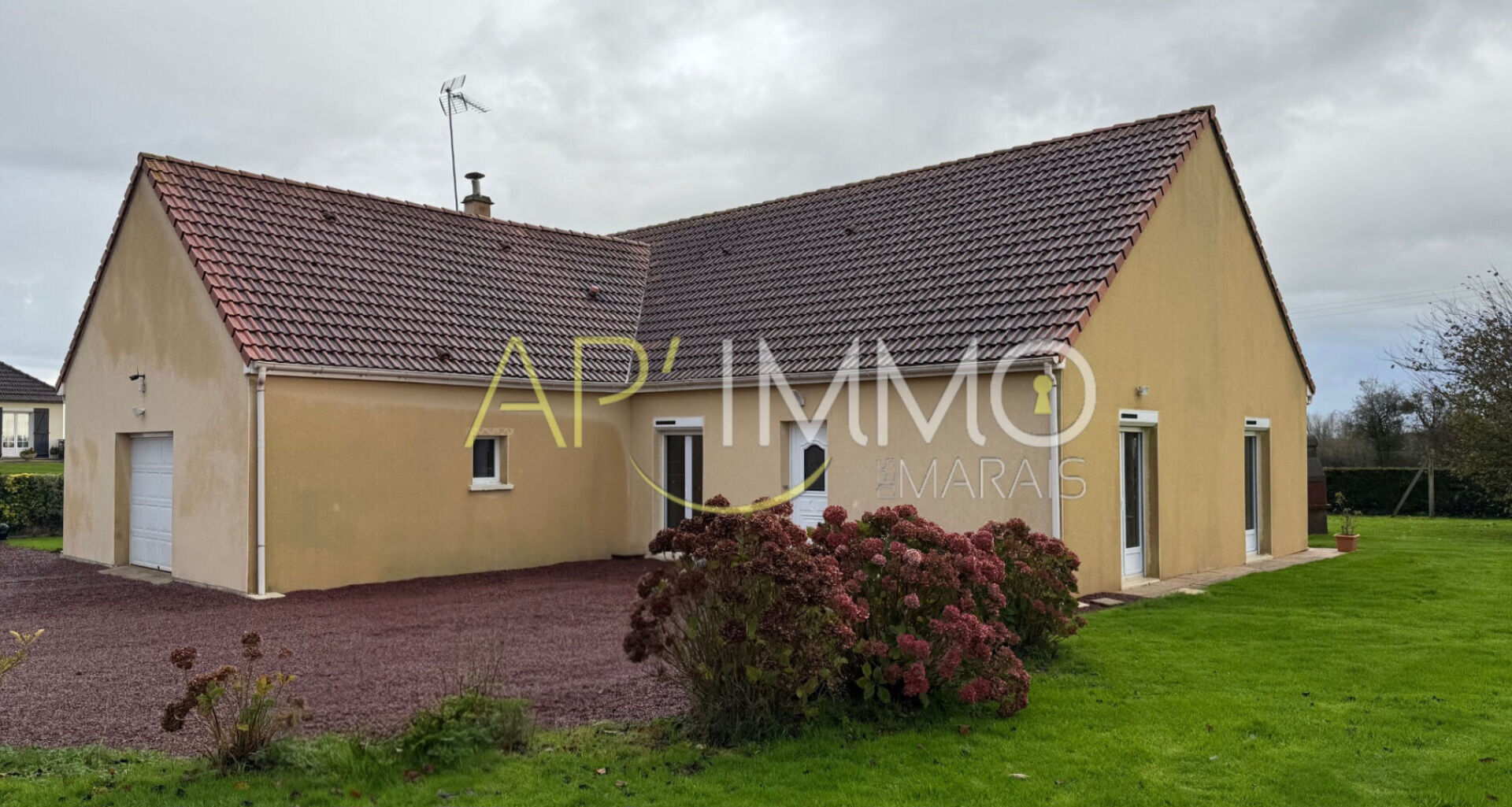 Photo MAISON PLAIN-PIED - MONTMARTIN EN GRAIGNES image 1/6