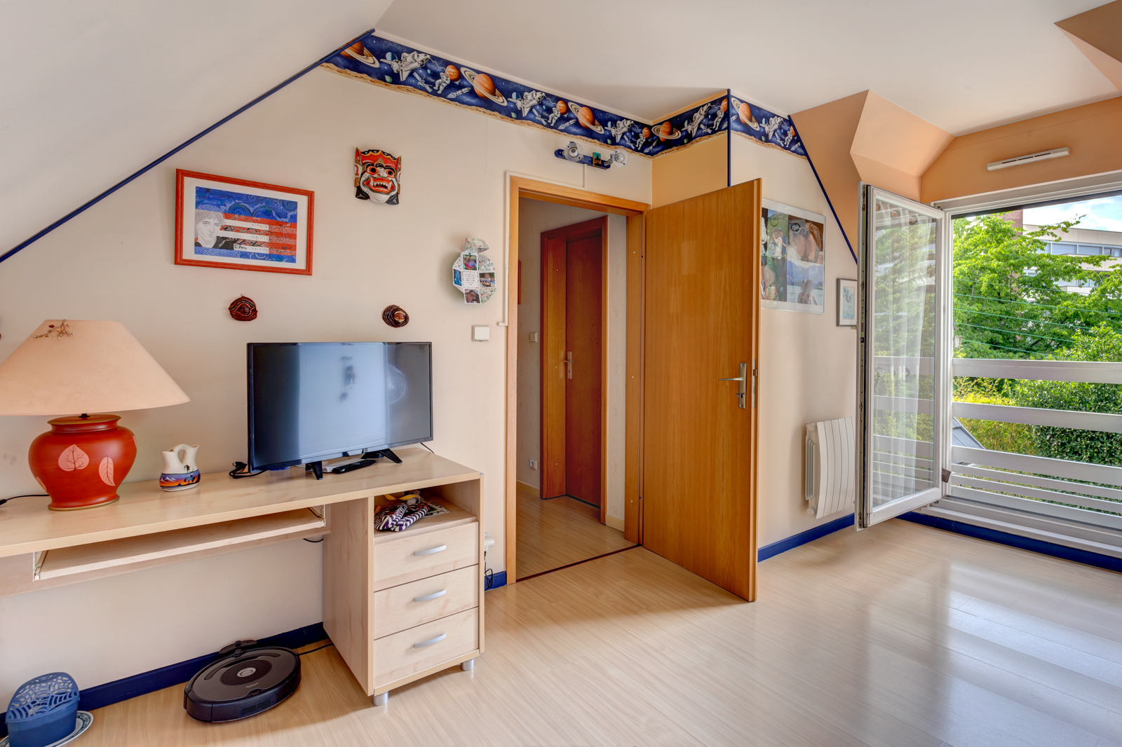 Photo Maison récente 8 pièces sur terrain de 400m² image 5/6