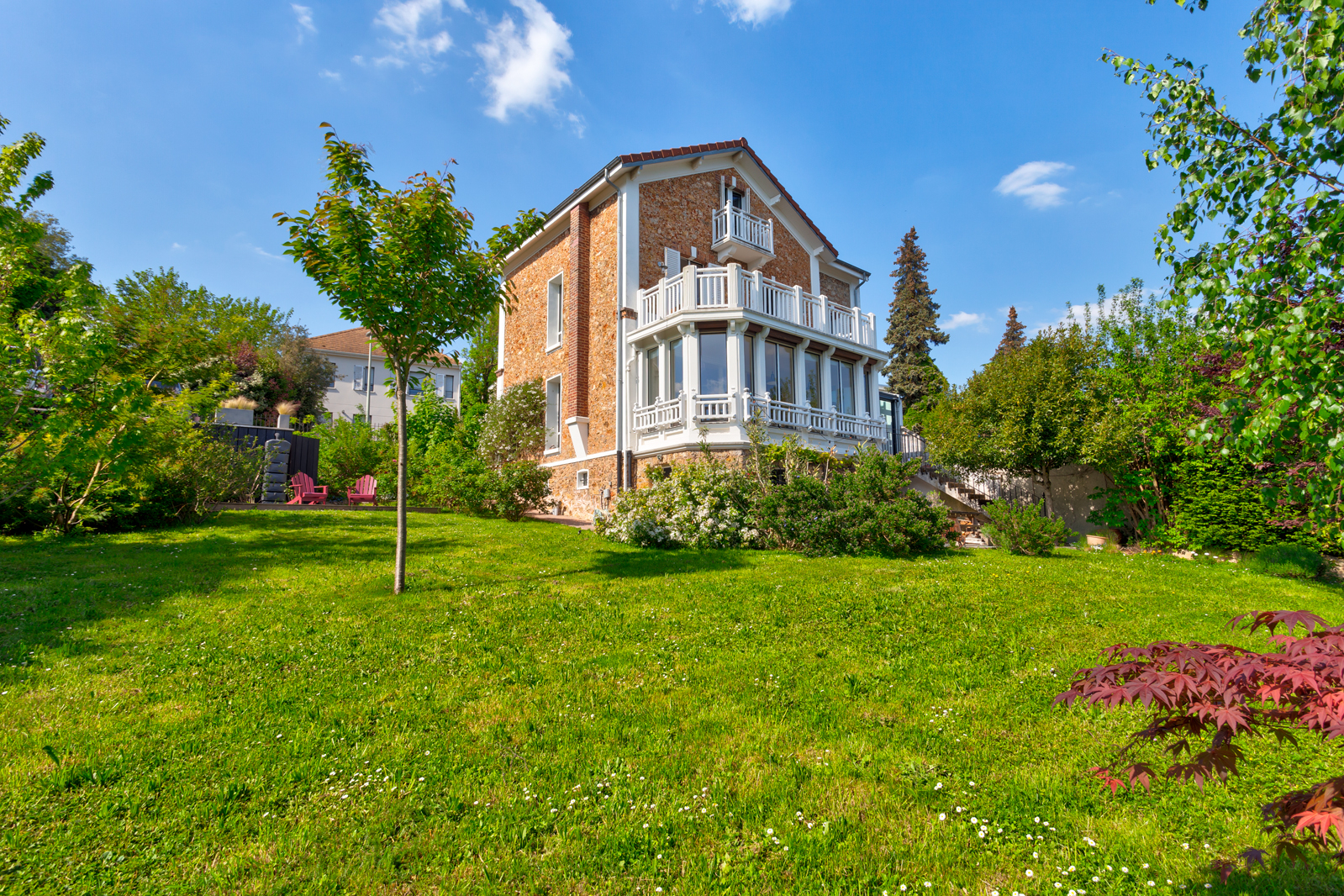 Agence immobilière de APPARTEMENTS ET MAISONS Meudon - APPARTEMENTS ET MAISONS Meudon