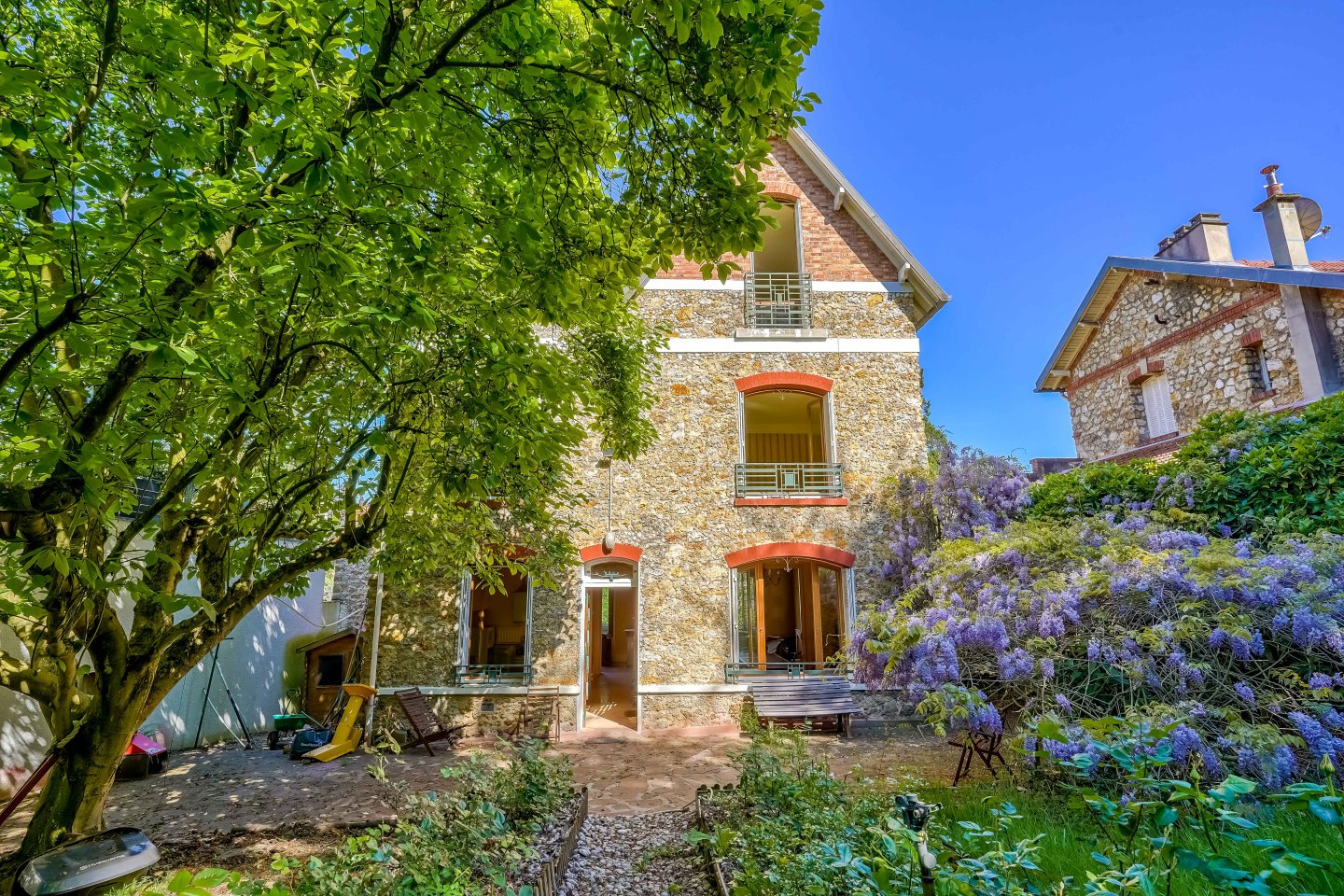 Agence immobilière de APPARTEMENTS ET MAISONS Meudon - APPARTEMENTS ET MAISONS Meudon