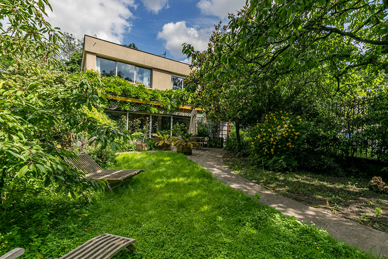 Agence immobilière de APPARTEMENTS ET MAISONS Meudon - APPARTEMENTS ET MAISONS Meudon