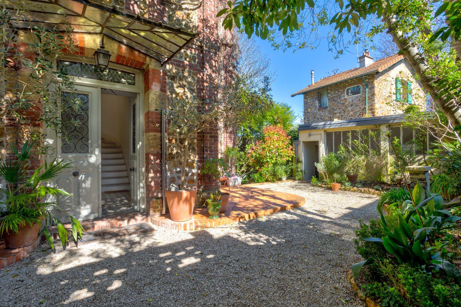 Agence immobilière de APPARTEMENTS ET MAISONS Meudon - APPARTEMENTS ET MAISONS Sèvres