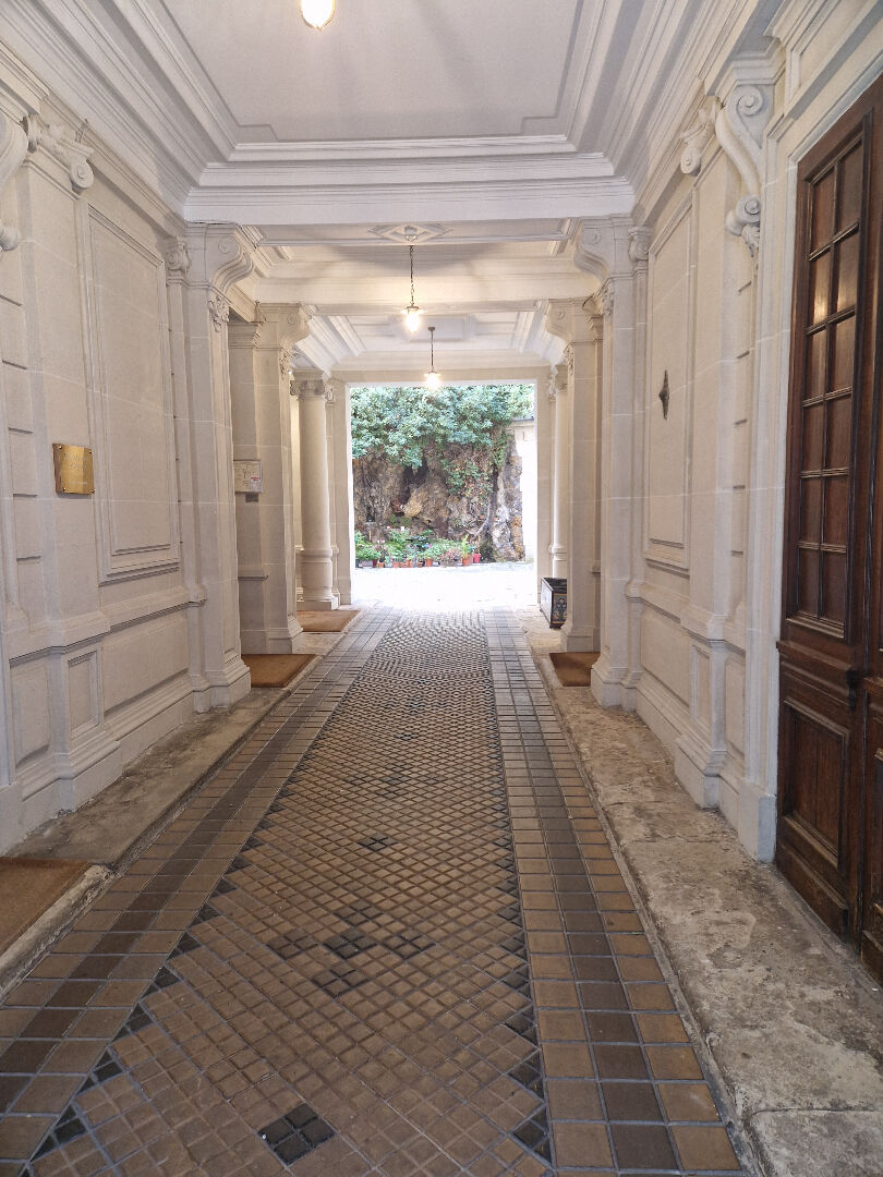 Photo Local mixte Saint Augustin-Saint Lazare image 2/6