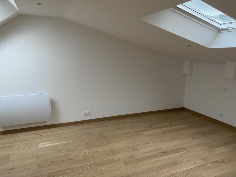 Photo MAISON LOUVECIENNES - 5 pièce(s) - 145.29 m2 image 5/6