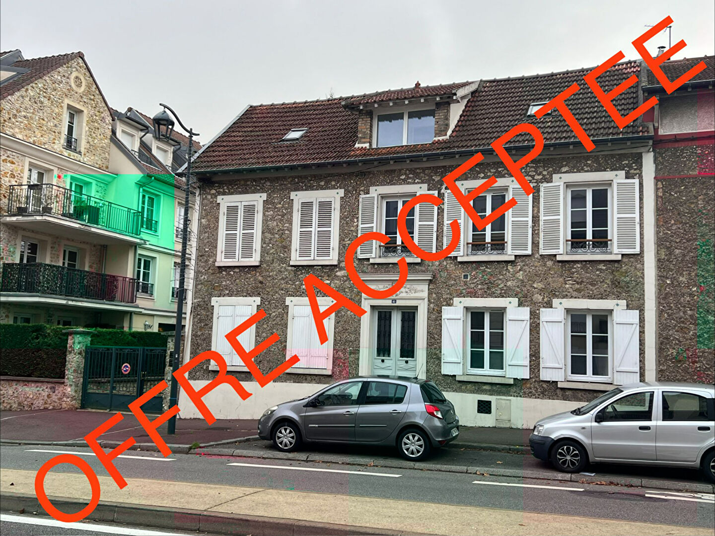 Immeuble entièrement loué. Très bon état. Belle Rentabilité.