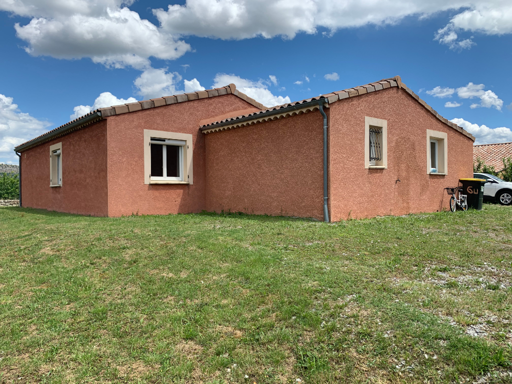 Maison Aubenas 5 pièce(s) 105 m2 Aubenas 07200