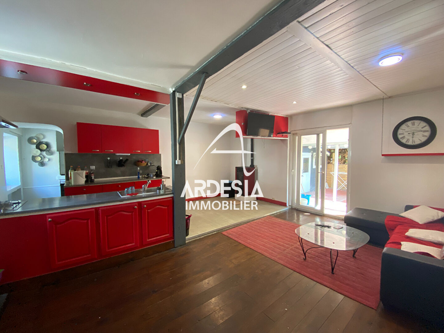 Photo Maison  de deux appartements au Freney image 1/6