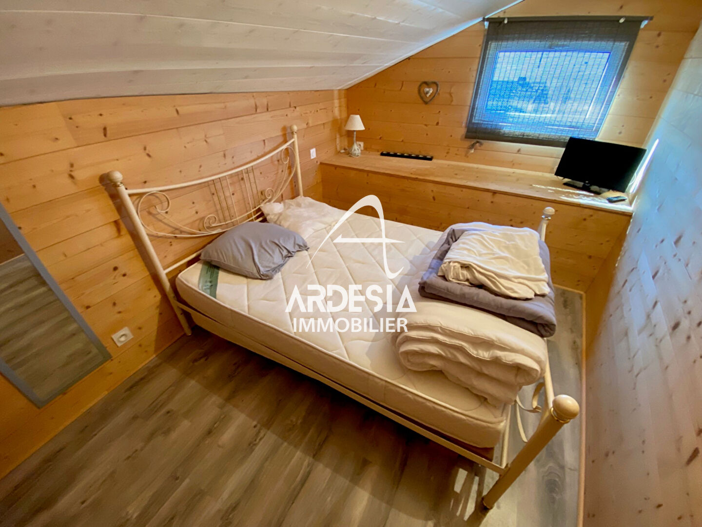 Photo Saint-Julien Montdenis, maison de vigne entièrement rénovée image 5/6