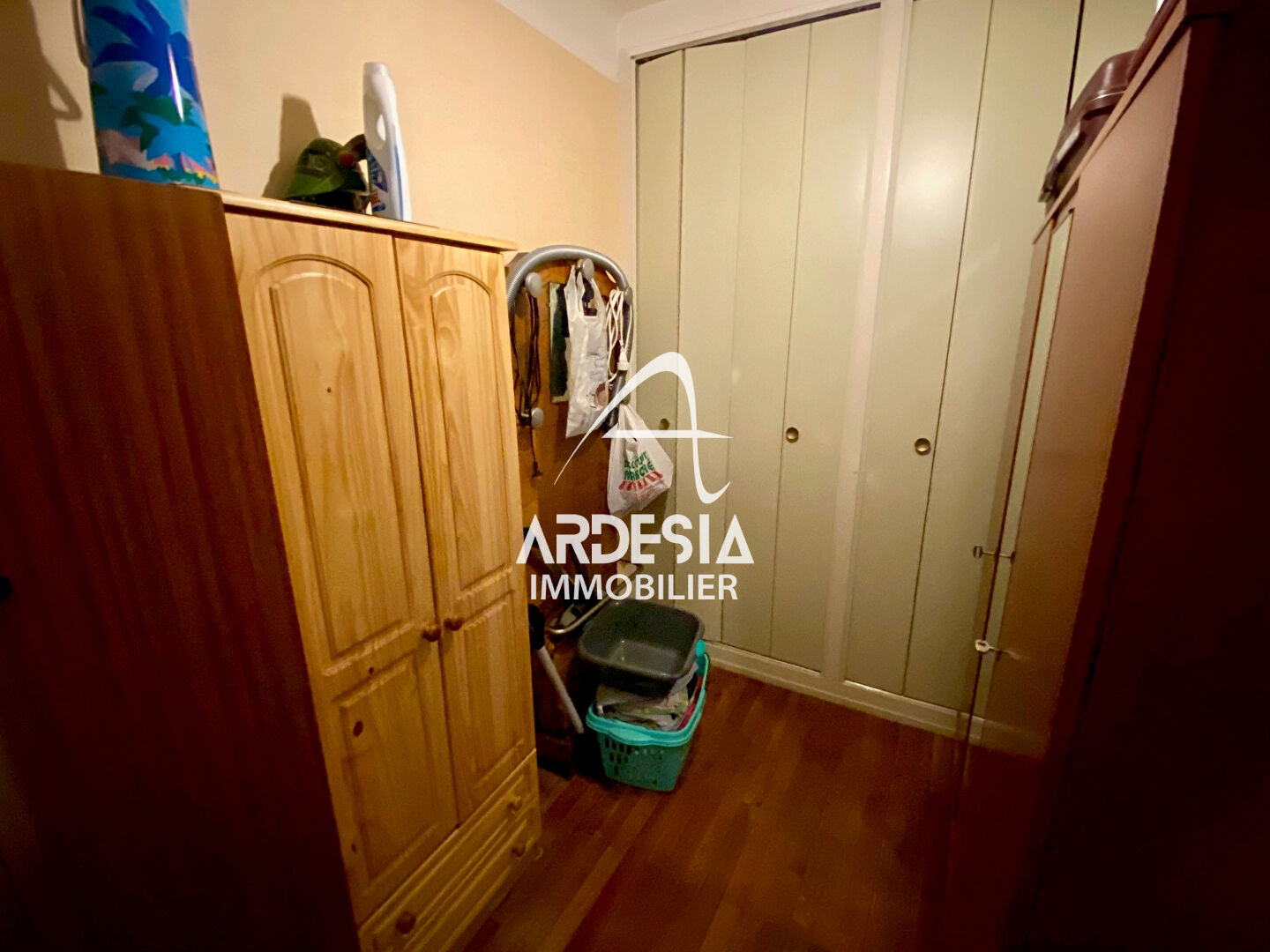 Photo Appartement 3 pièces avec garage, cave, jardin et place de stationnement. image 6/6