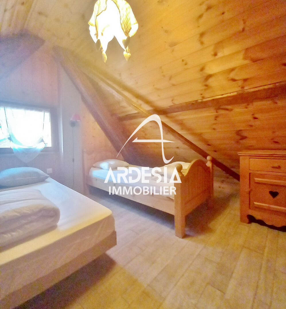 Photo Chalet au pied du Massif des Sybelles. Face aux pistes de ski. image 3/6