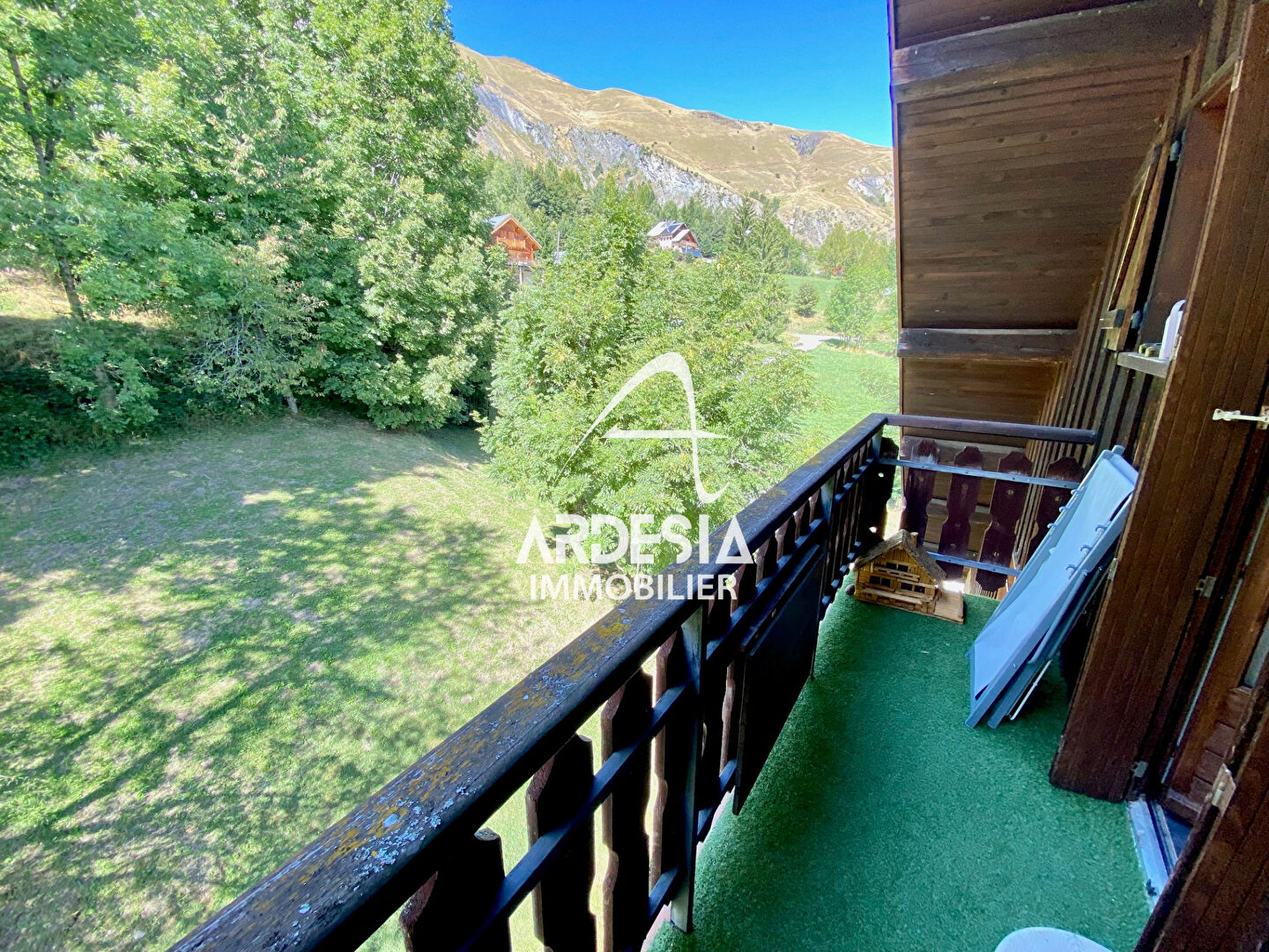 Photo Jarrier, Appartement T2 d'une surface de 46,5m² au sol, et 27,5 m² loi carrez image 4/6