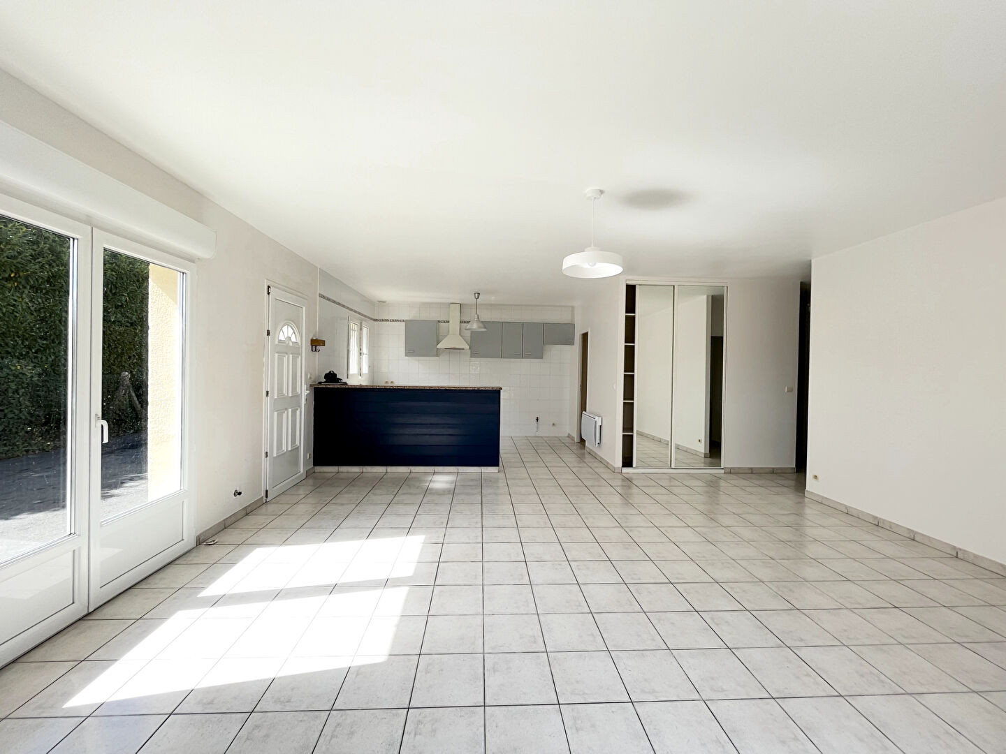 Photo Maison à louer à Ambarès-et-Lagrave - Référence 229GARROW image 6/6