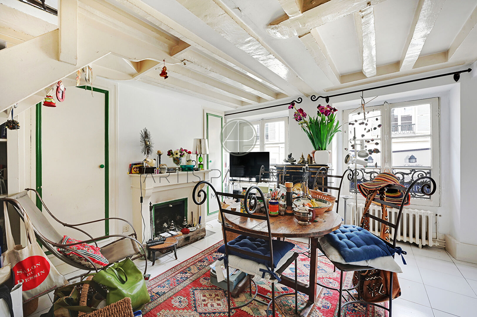 PARIS 6 SAINT GERMAIN - APPARTEMENT CHARMANT