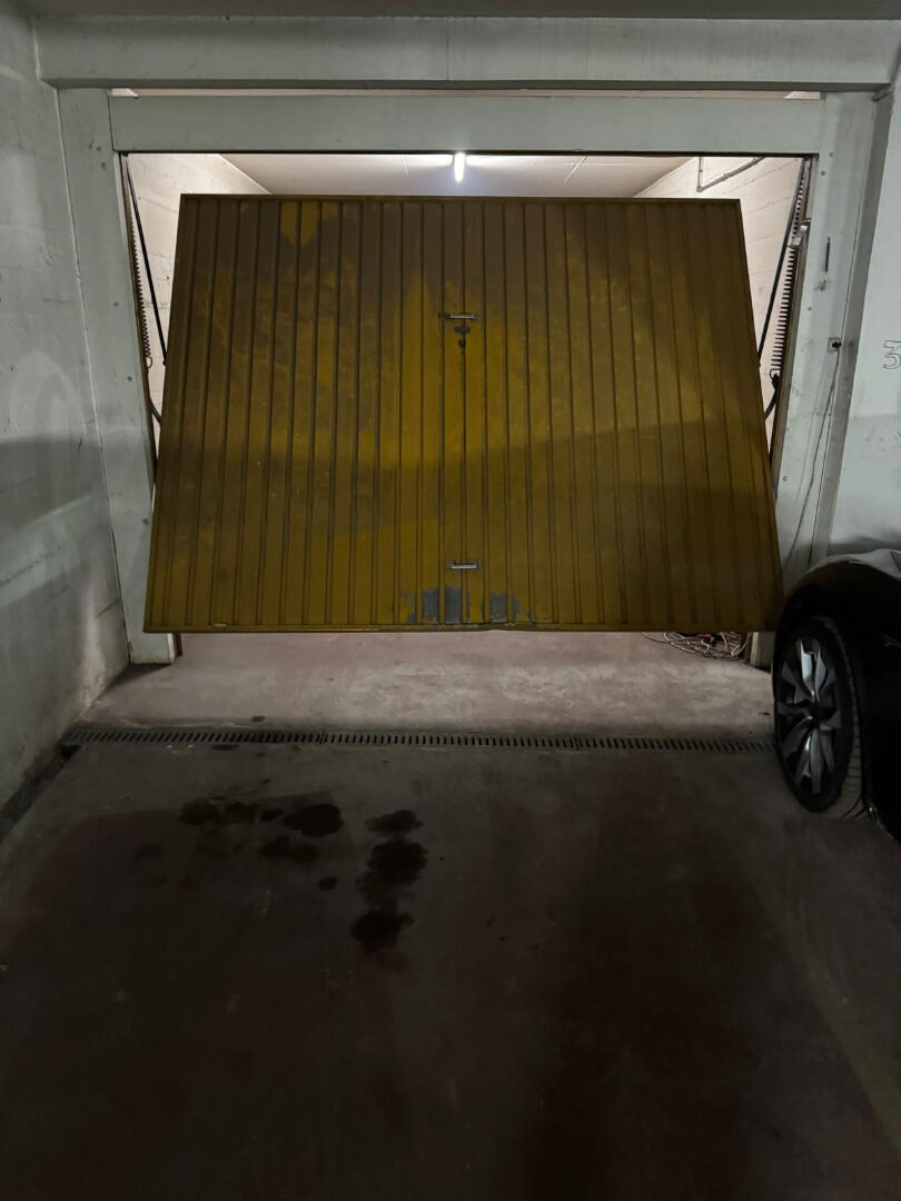 Photo Vente Box et place de Parking à Paris 75017 - Rue Descombes image 4/5