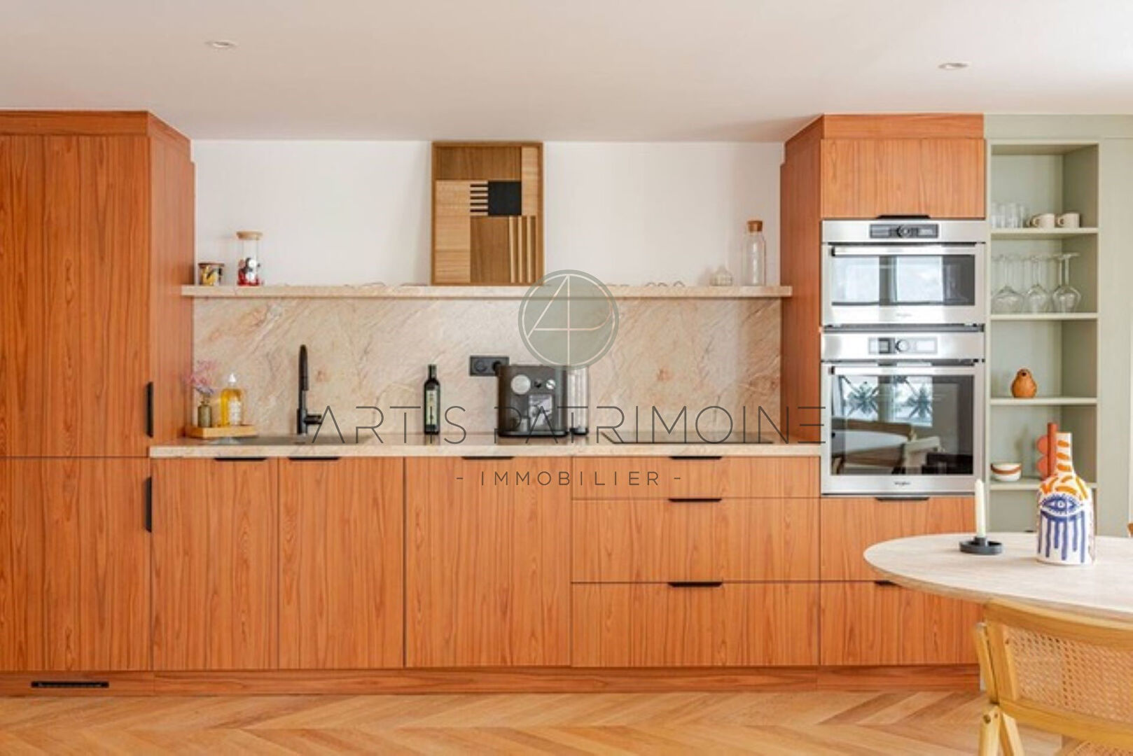 Photo PARIS VII - SAINT-THOMAS-D'AQUIN - APPARTEMENT DE 65M² ENTIÈREMENT REFAIT À NEUF image 3/6
