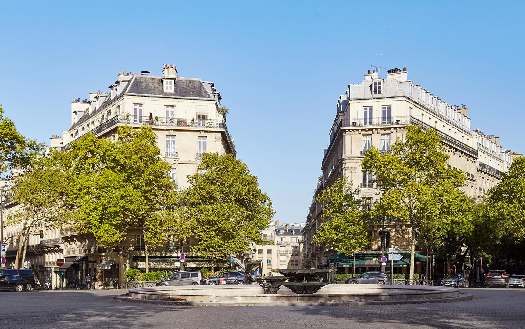 Photo PARIS XVI - VICTO HUGO - APPARTEMENT D'EXCEPTION DE 225 M² image 1/3