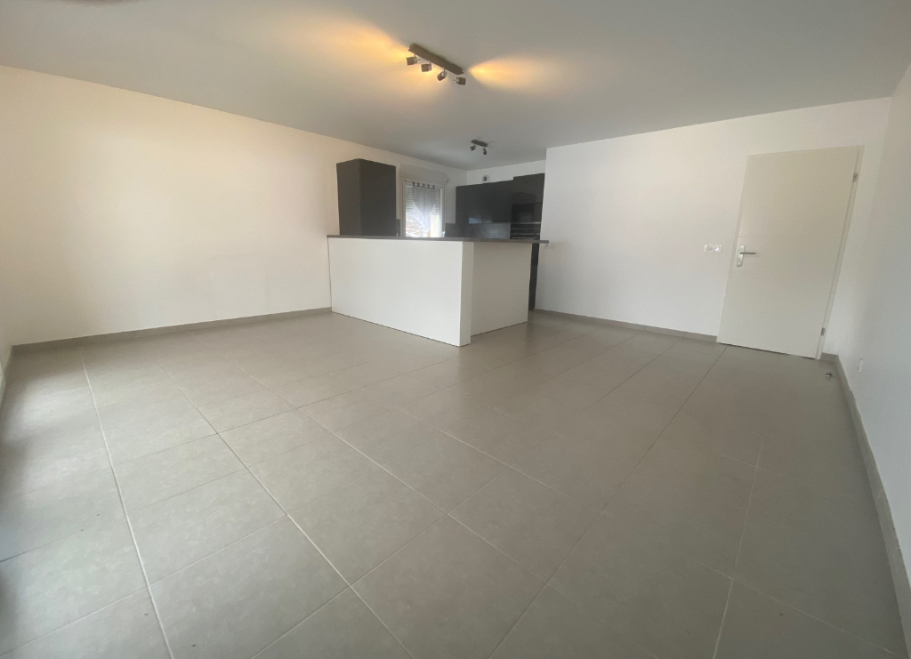 Photo Gilly/Isère T3 neuf 71 m2. image 5/5