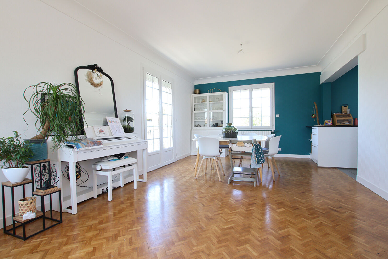 Photo Maison 5 à 7 chambres dans le bourg de Vouillé image 6/6