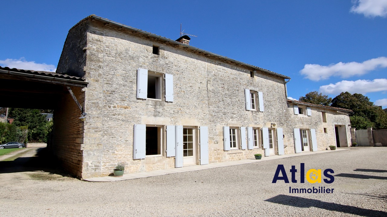 Photo Maison de Caractère de 143 m² habitables image 4/6