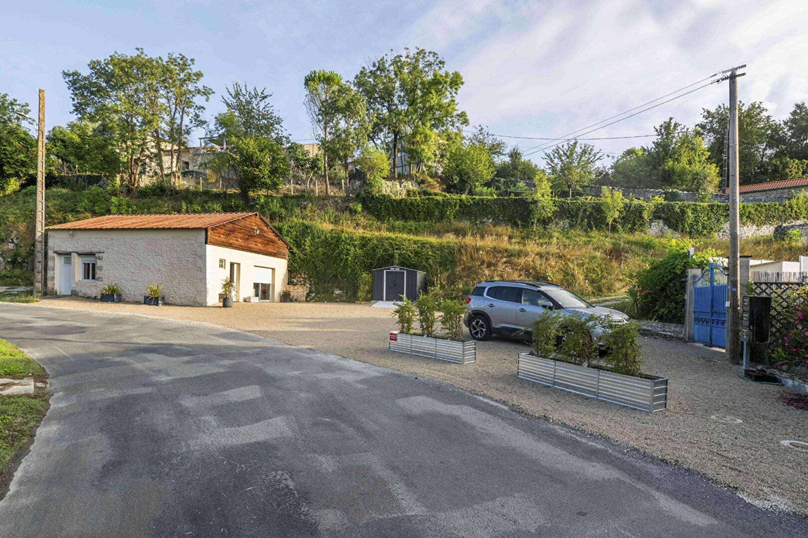 Photo Local de  55 m2 sur un terrain d'environ 800 m² image 2/4