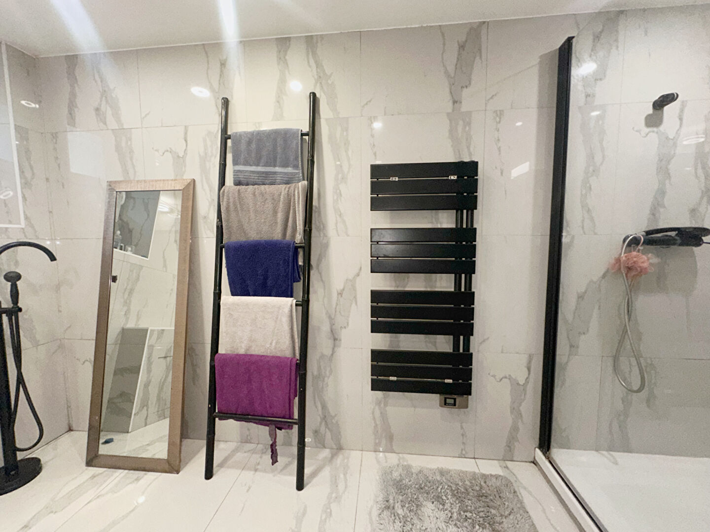Photo Appartement Souplex avec jardin et terrasses privatives en Centre-Ville image 4/6