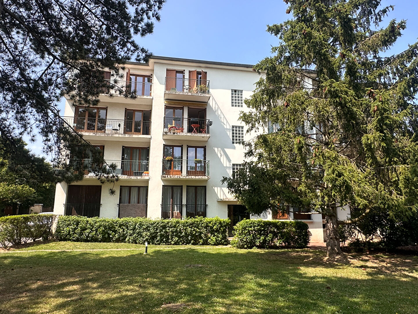Agence immobilière de ATM IMMOBILIER Montmorency - ATM IMMOBILIER