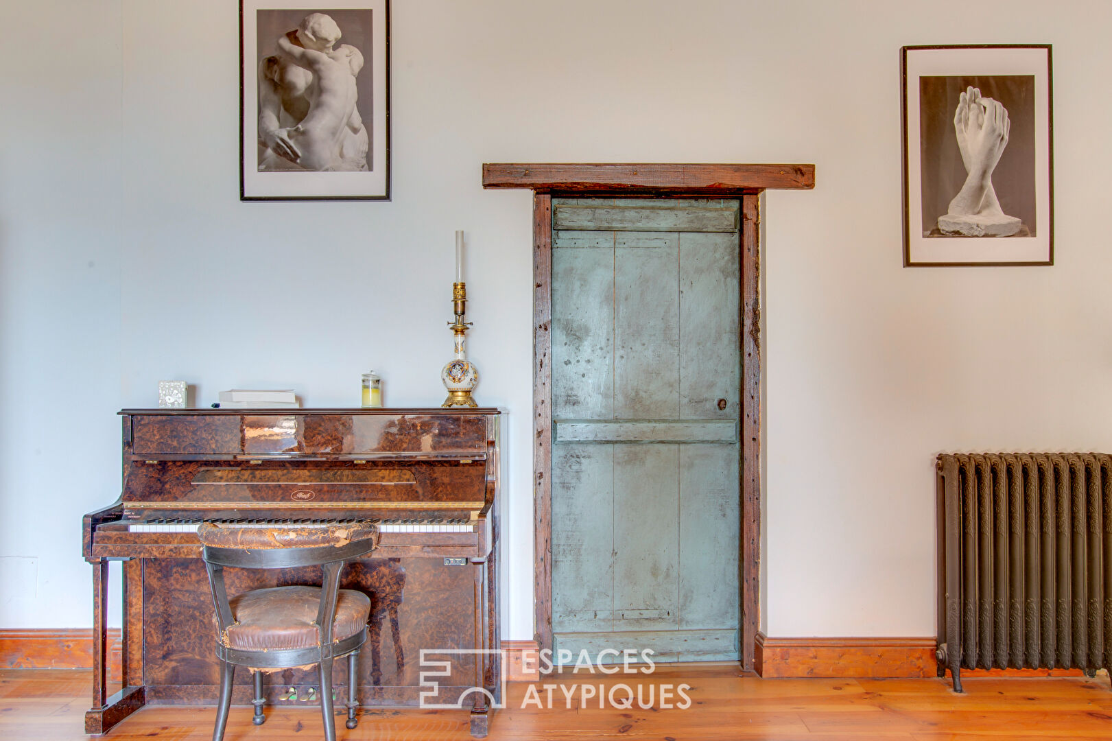 Photo Vue Pyrénées et charme de l'ancien : propriété familiale avec dépendance et piscine image 5/6