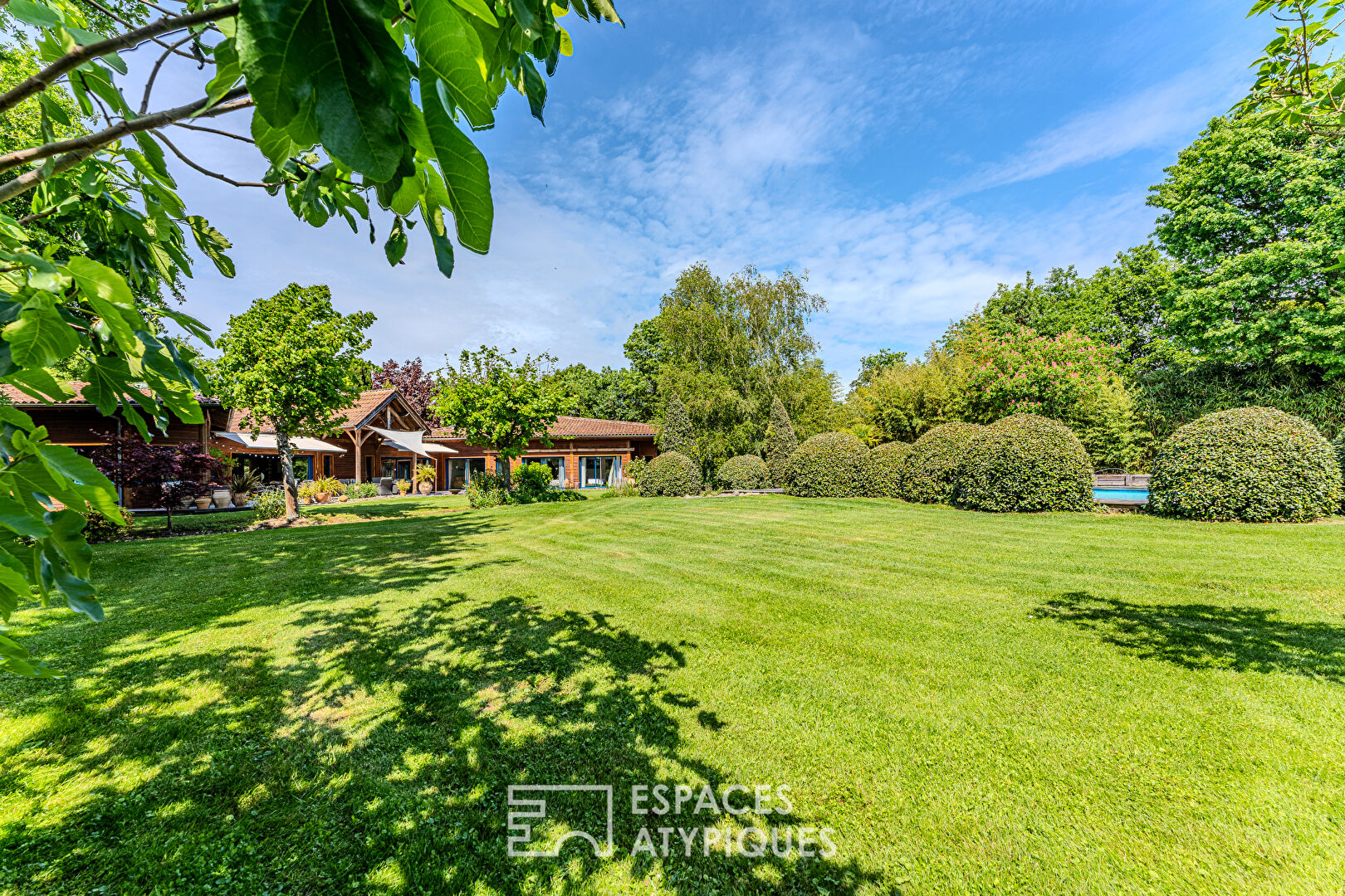Agence immobilière de Espaces Atypiques Biarritz-Landes - Espaces Atypiques Les Landes