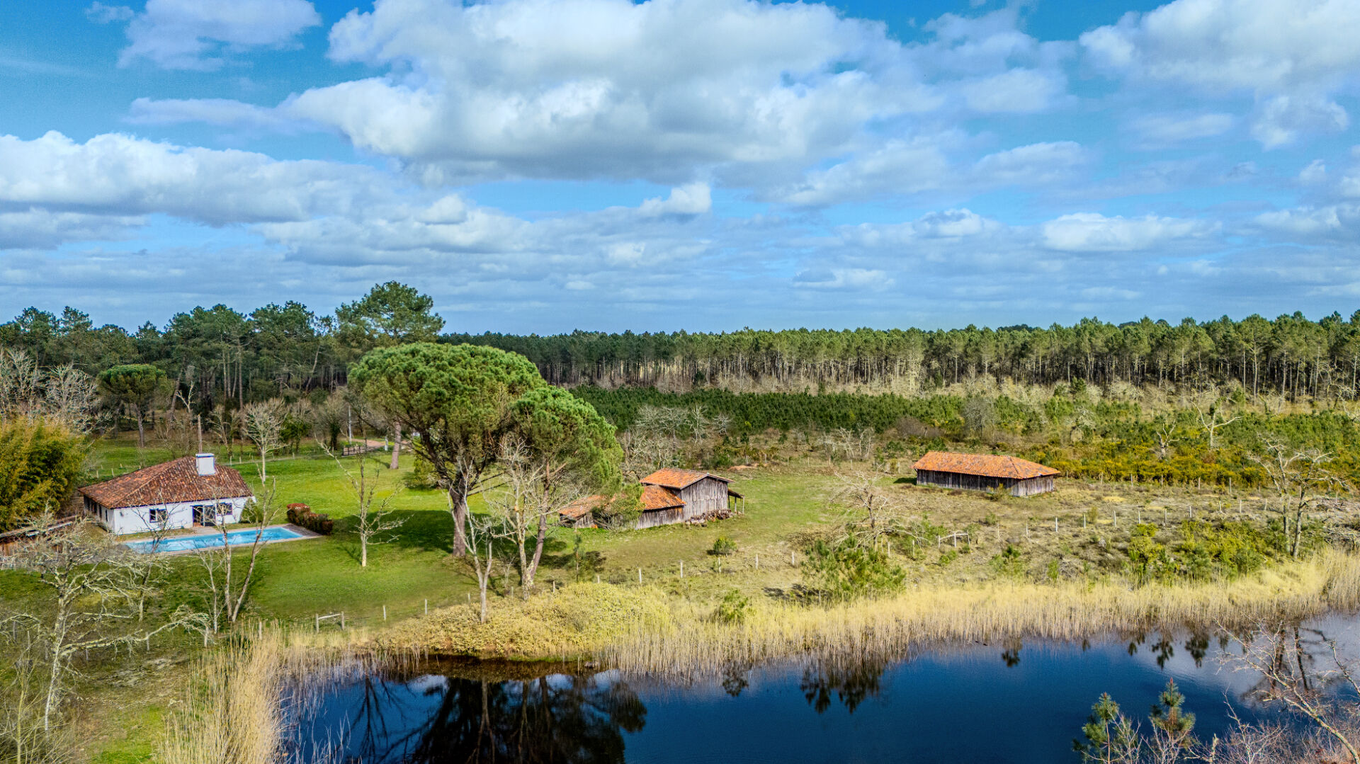 Agence immobilière de Espaces Atypiques Biarritz-Landes - Espaces Atypiques Les Landes