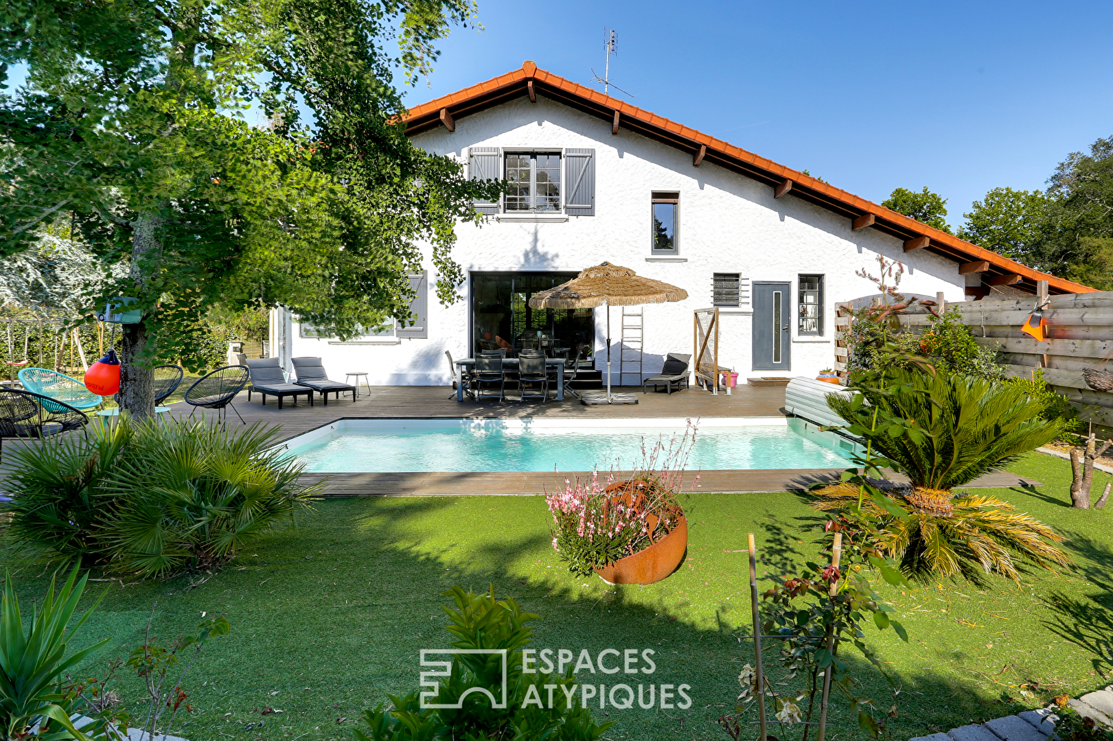 Agence immobilière de Espaces Atypiques Biarritz-Landes - Espaces Atypiques Les Landes