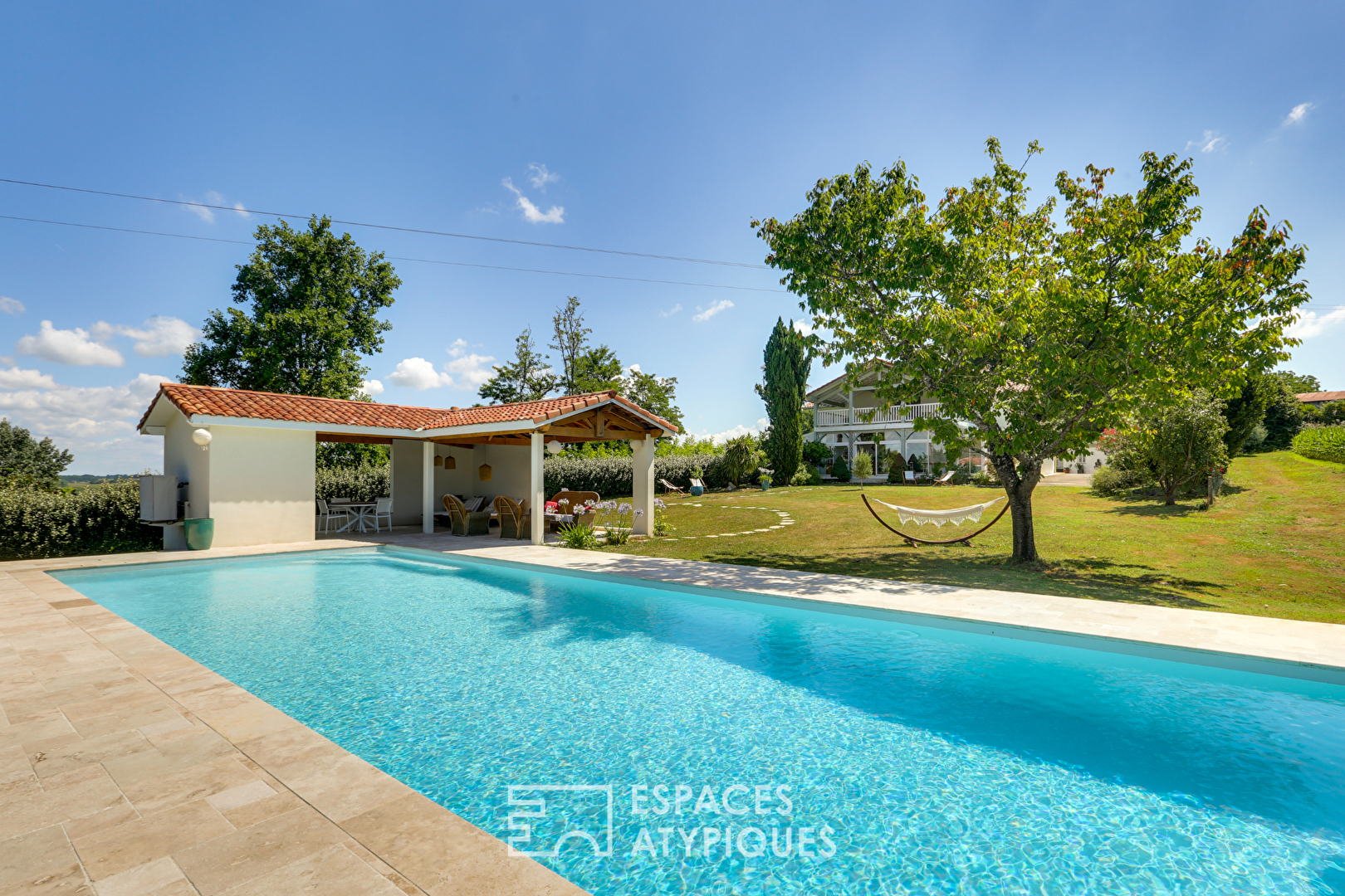Agence immobilière de Espaces Atypiques Biarritz-Landes - Espaces Atypiques Les Landes