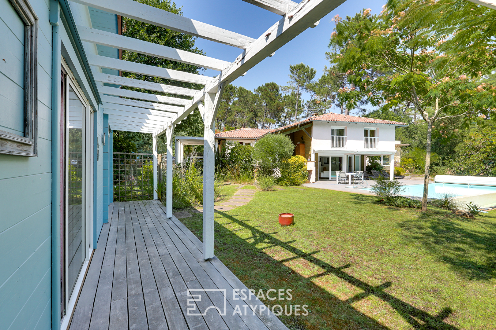 Agence immobilière de Espaces Atypiques Biarritz-Landes - Espaces Atypiques Les Landes