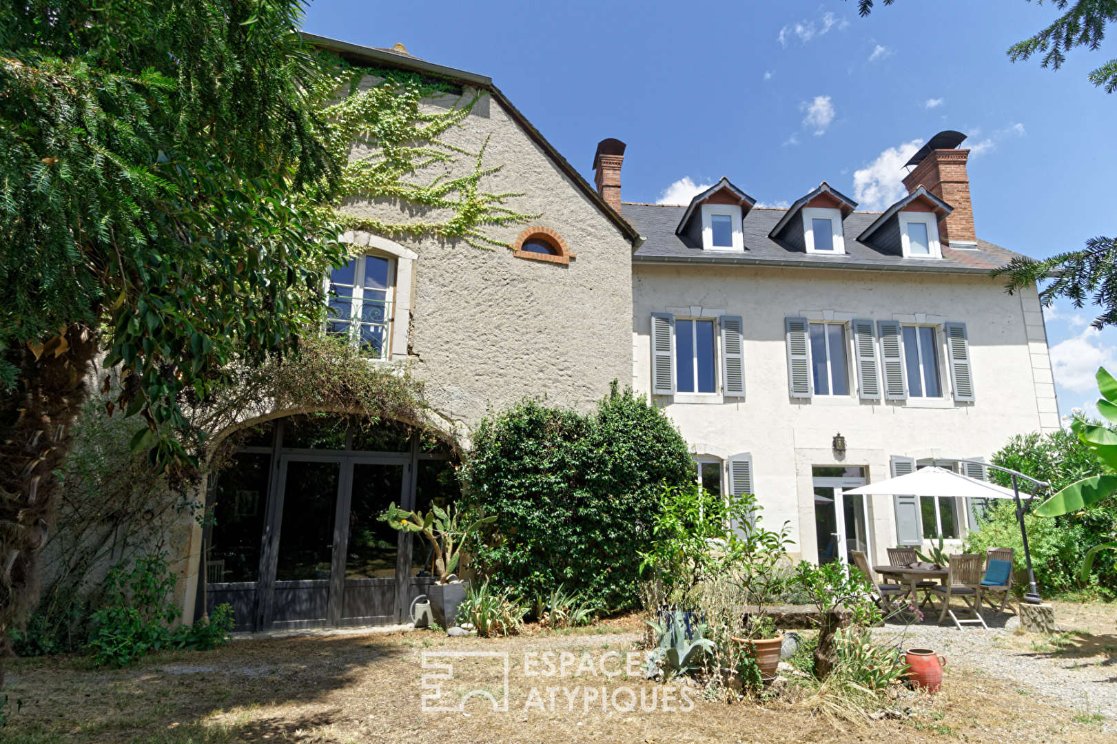 Agence immobilière de ESPACES ATYPIQUES Pau