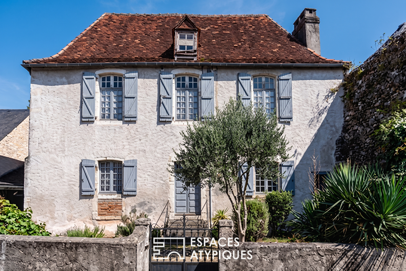 Agence immobilière de ESPACES ATYPIQUES Pau