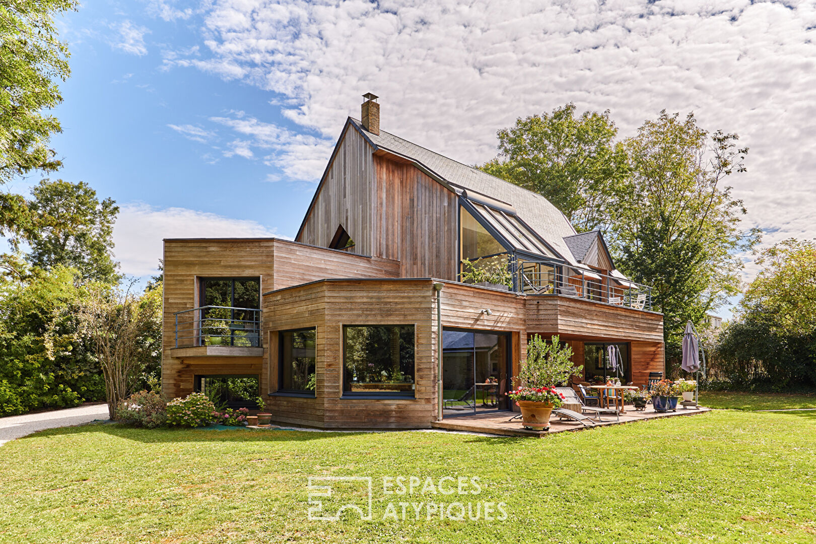 Hameau de Lebisey : maison d'architecte dans un écrin verdoyant