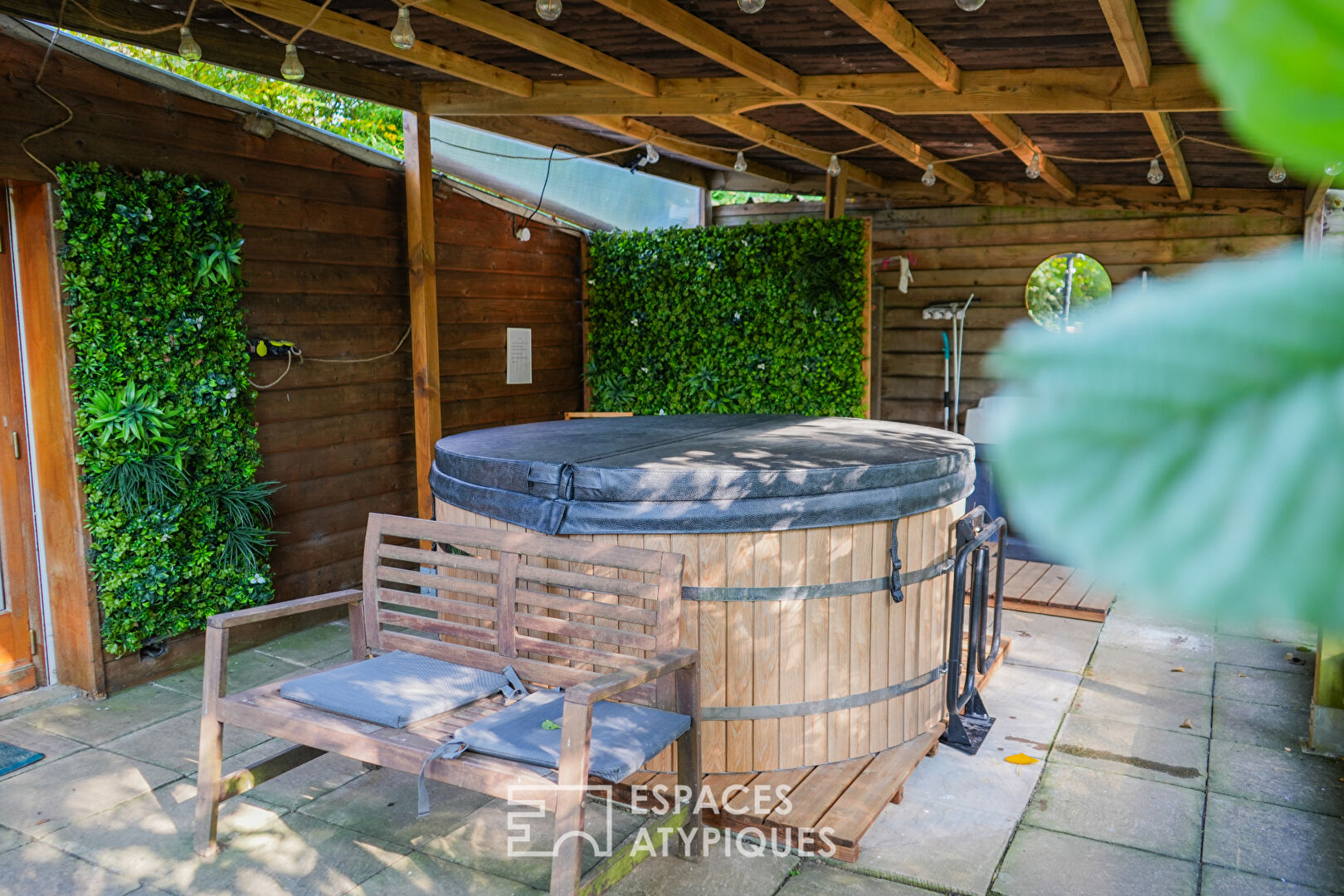 Photo Chalet de loisir avec étang privé image 5/6