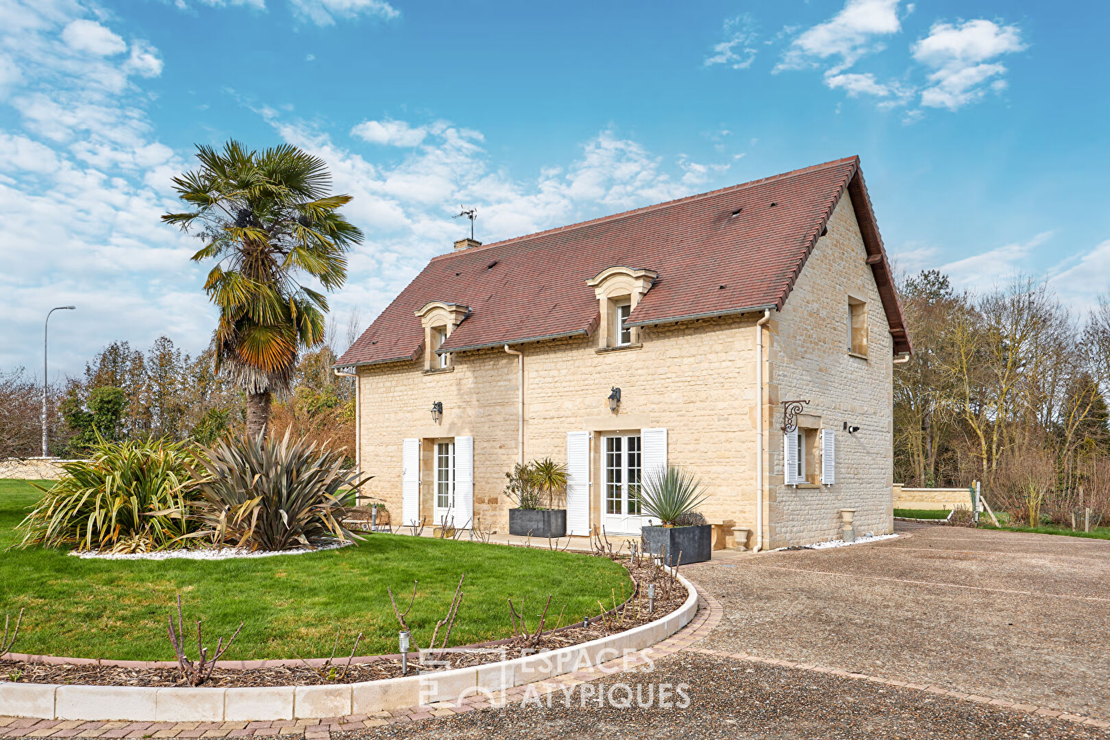 Agence immobilière de ESPACES ATYPIQUES DEAUVILLE CAEN - ESPACES ATYPIQUES DEAUVILLE CAEN