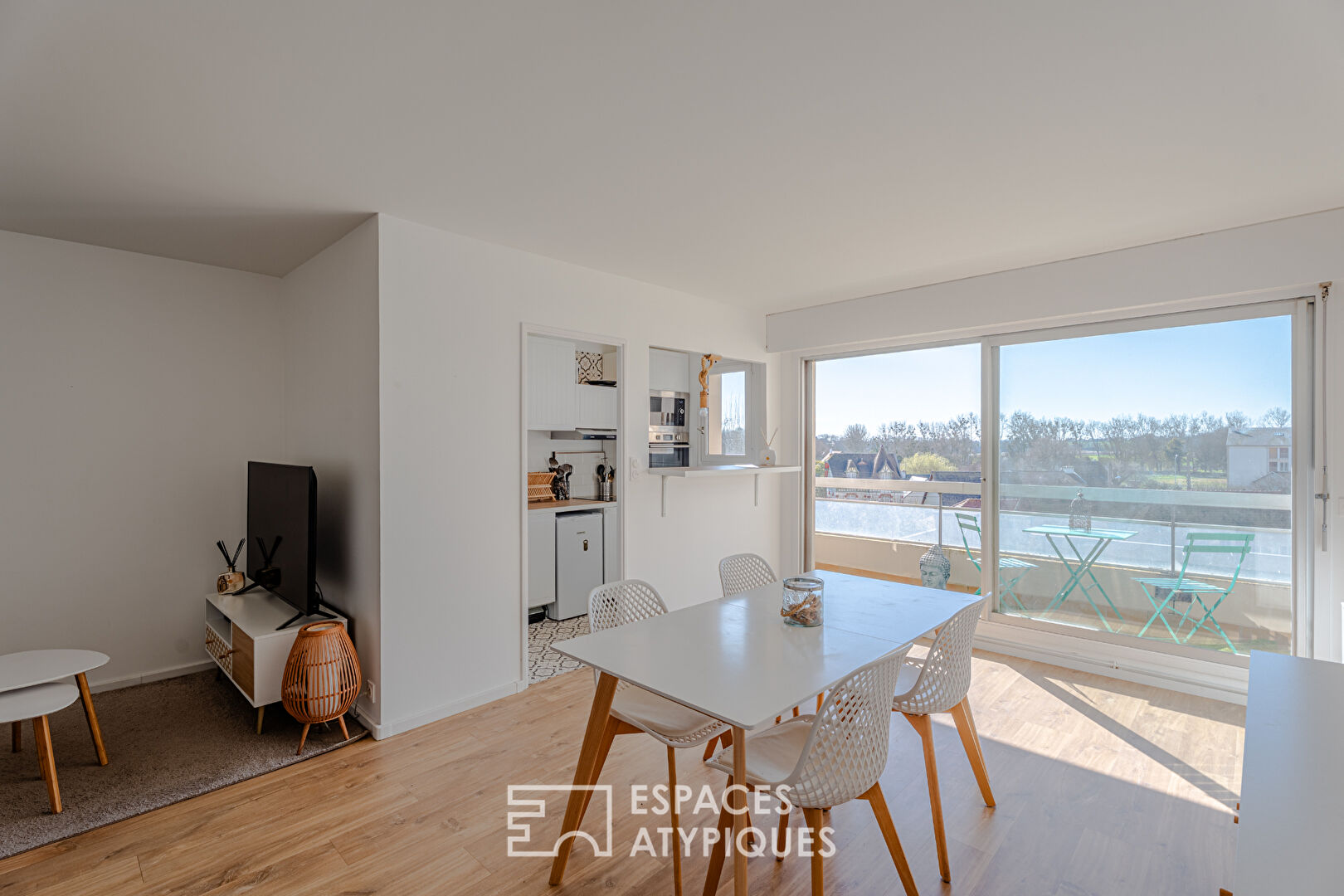 Agence immobilière de ESPACES ATYPIQUES DEAUVILLE CAEN - ESPACES ATYPIQUES DEAUVILLE CAEN