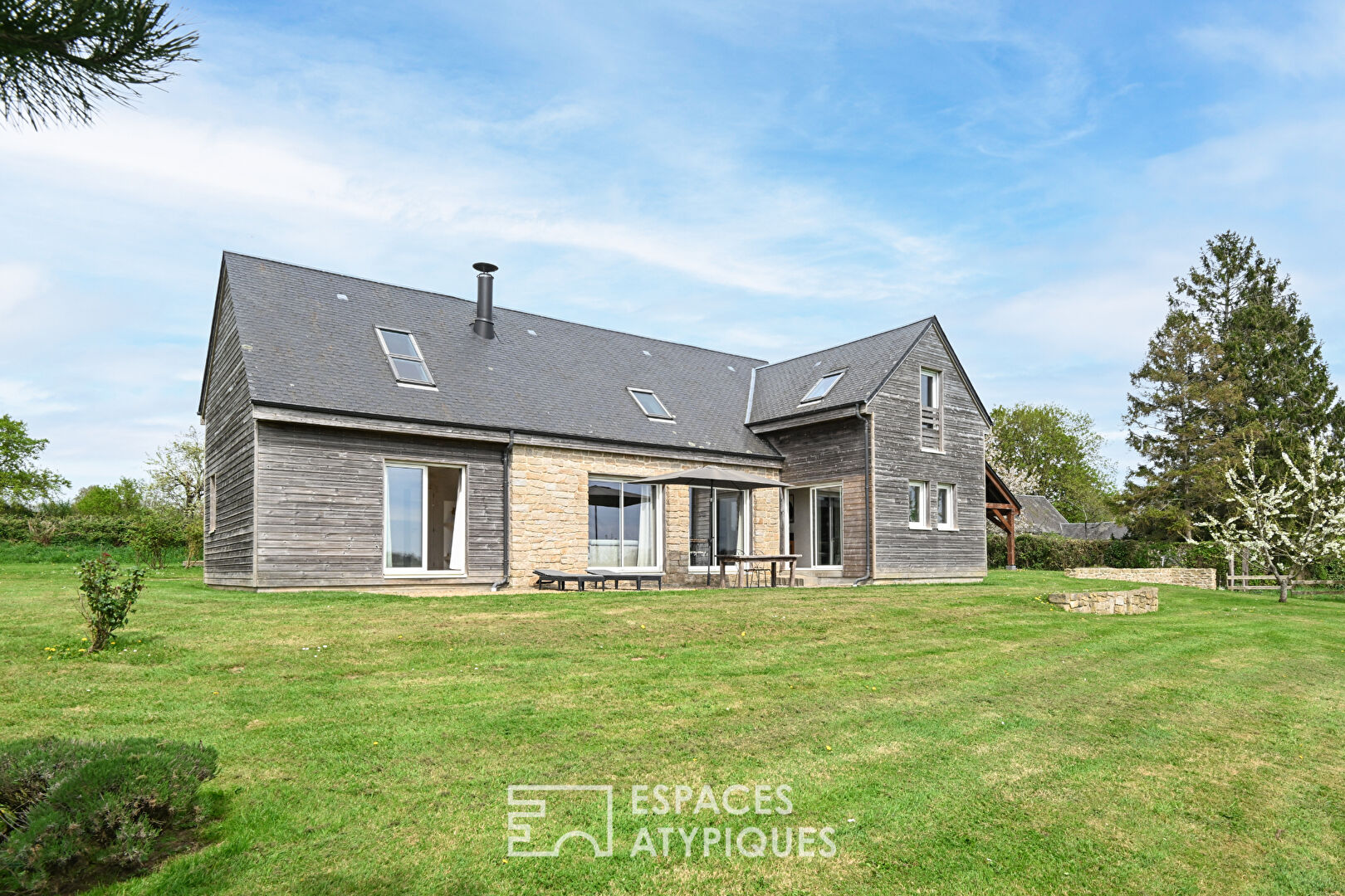 Agence immobilière de ESPACES ATYPIQUES DEAUVILLE CAEN - ESPACES ATYPIQUES DEAUVILLE CAEN
