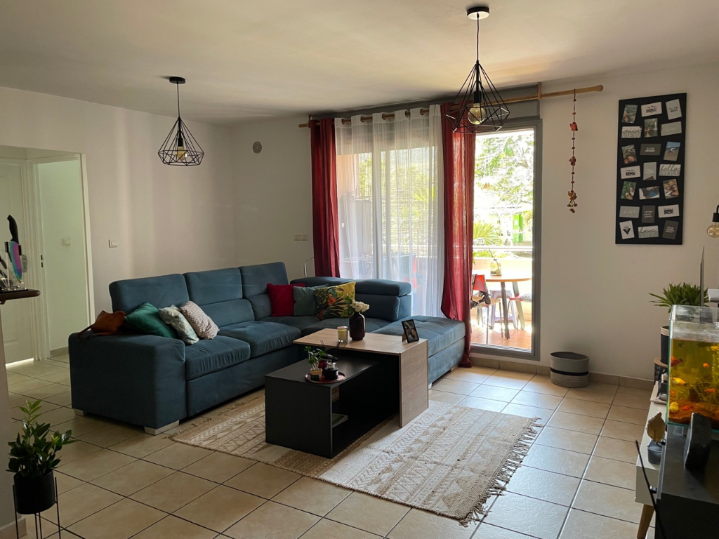 Apt T2 - La Possession centre