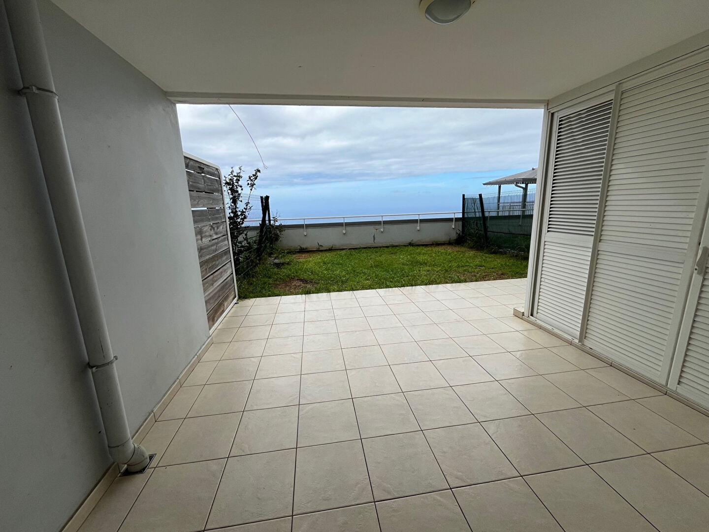 Appartement T2 avec jardin - St Denis