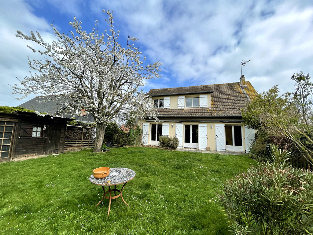 Vente Maison de 5 pièces 127 m² - OUISTREHAM 14150 | AVA IMMOBILIER - AR photo1