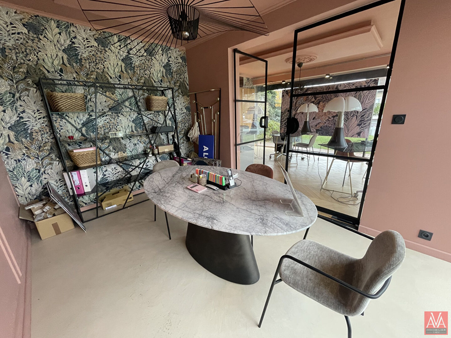 Photo Caen Sud boutique 40 m² avec vitrine image 2/4