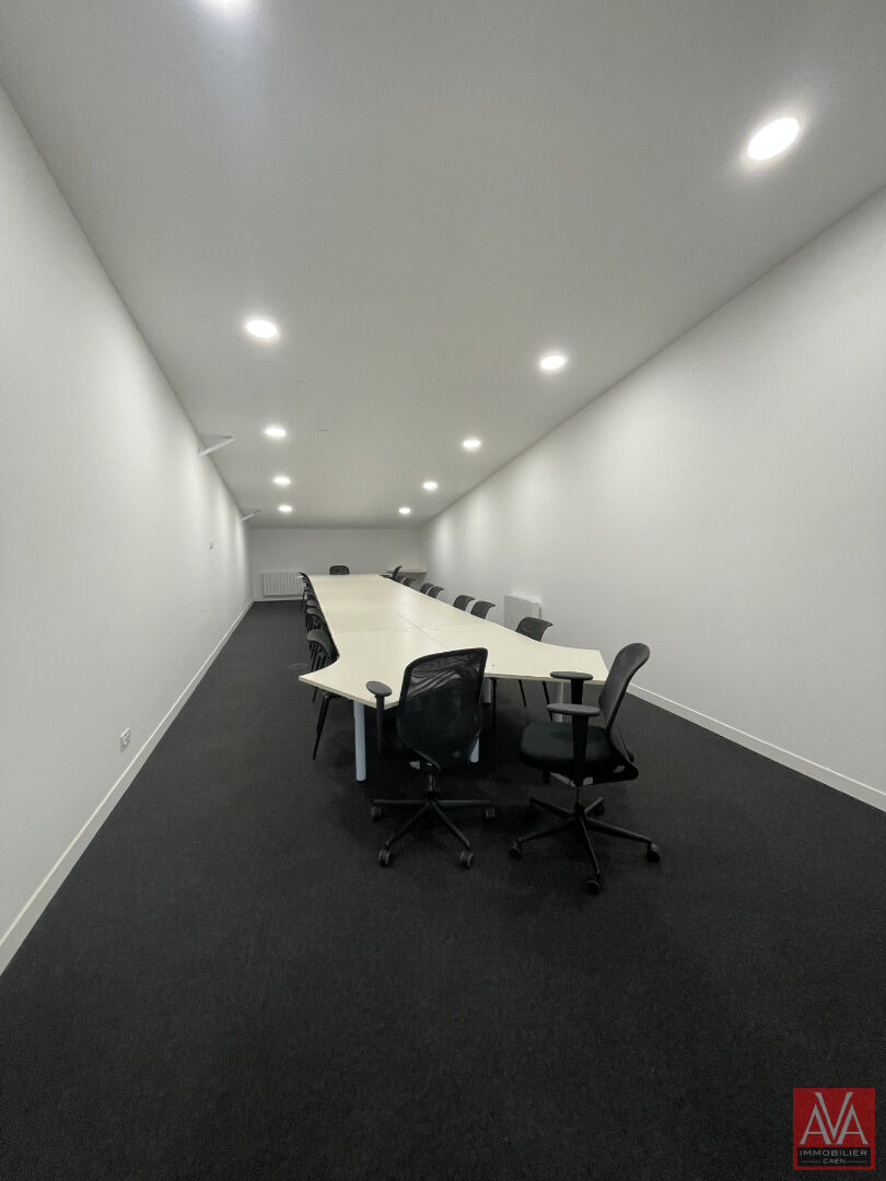 Photo Locaux professionnels secteur Caen proche périphérique image 3/6