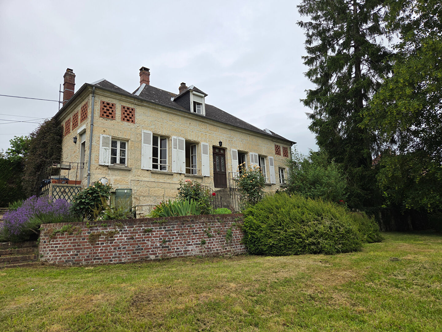 Agence immobilière de Avenir Pierre ,  Patrimoine - AVENIR PIERRE ET PATRIMOINE