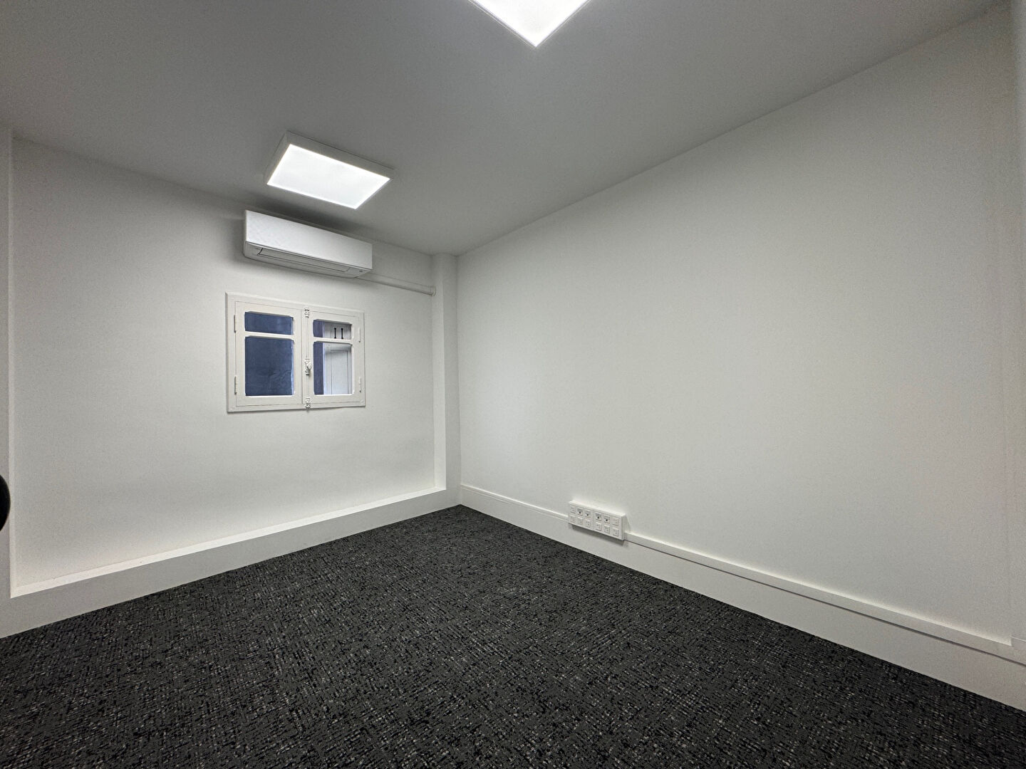 Photo Bureau à BORDEAUX Nansouty image 2/6